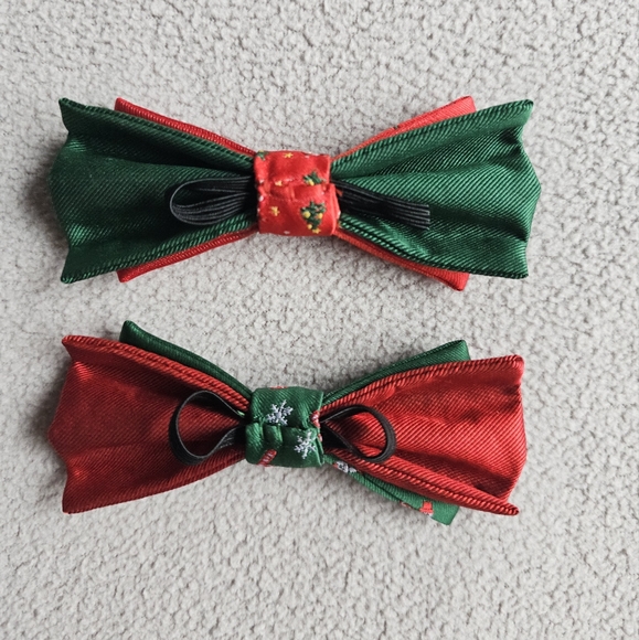 Blueberry Pet | Set of 2 Christmas Holiday Bowties - Picture 3 of 7